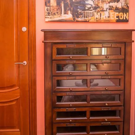 Apartment Splendid Gaudi Mercat Del Ninot Apartment *